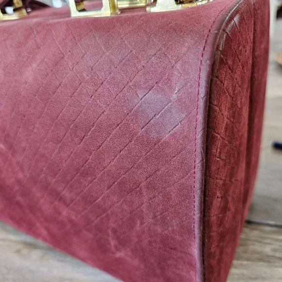 Vintage Oxblood Red Woven Suede Makeup Travel Case Lock Key Neiman Marcus 12x9x7 - Picture 15 of 16